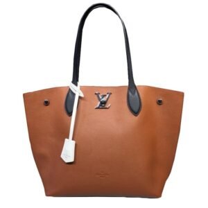 749e199485073090696bf0f3d29b9f90.jpg Louis Vuitton Lockme Go M52408