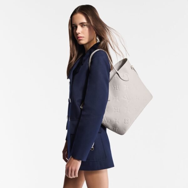 Louis Vuitton M13758 Neverfull MM Brume Gray